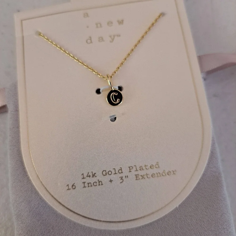 A New Day Initial Necklace Women‎ OS Gold NEW 14k Gold Plated Letter C 1309-160